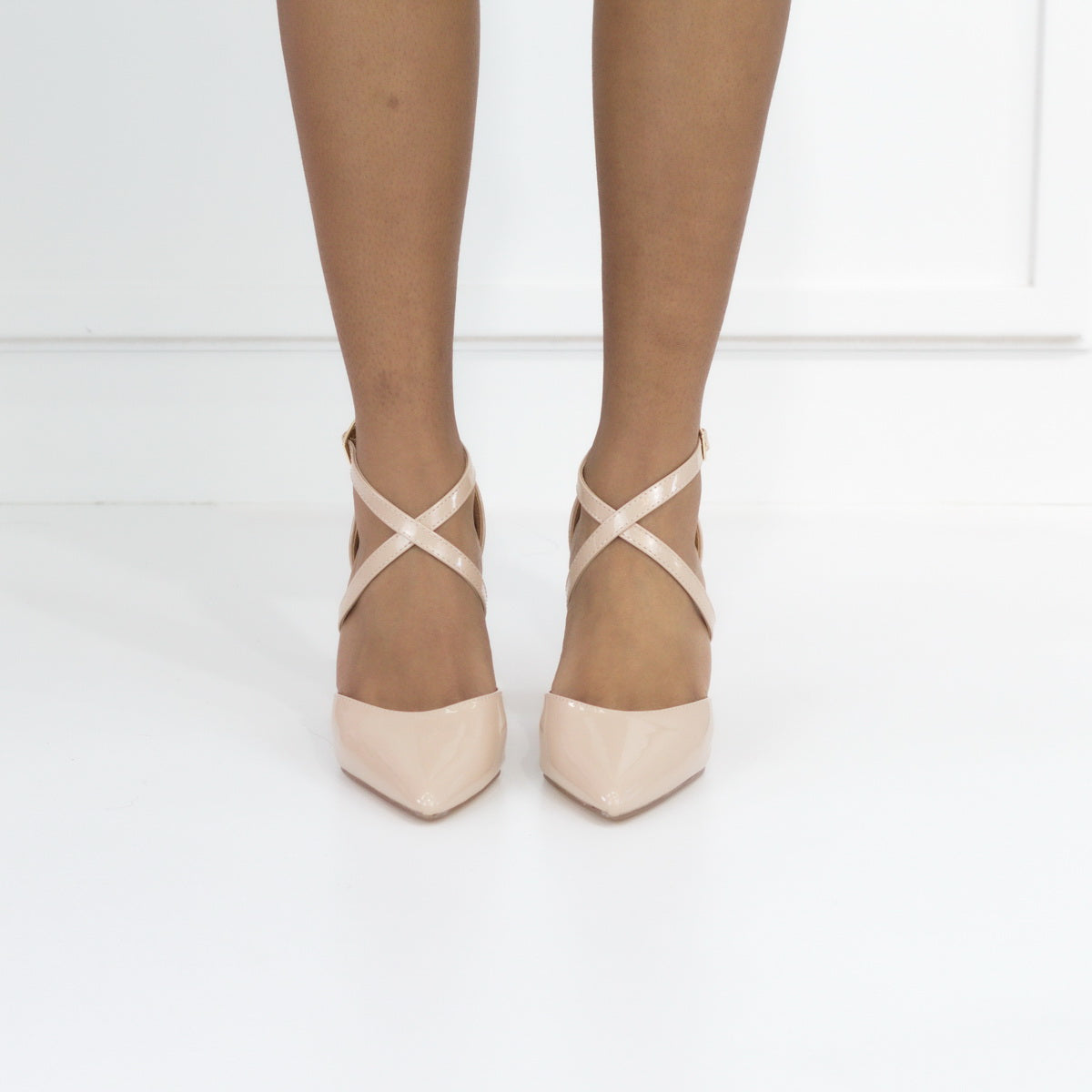 Hiba cross-belts open waist PATENT 8.5cm block heel