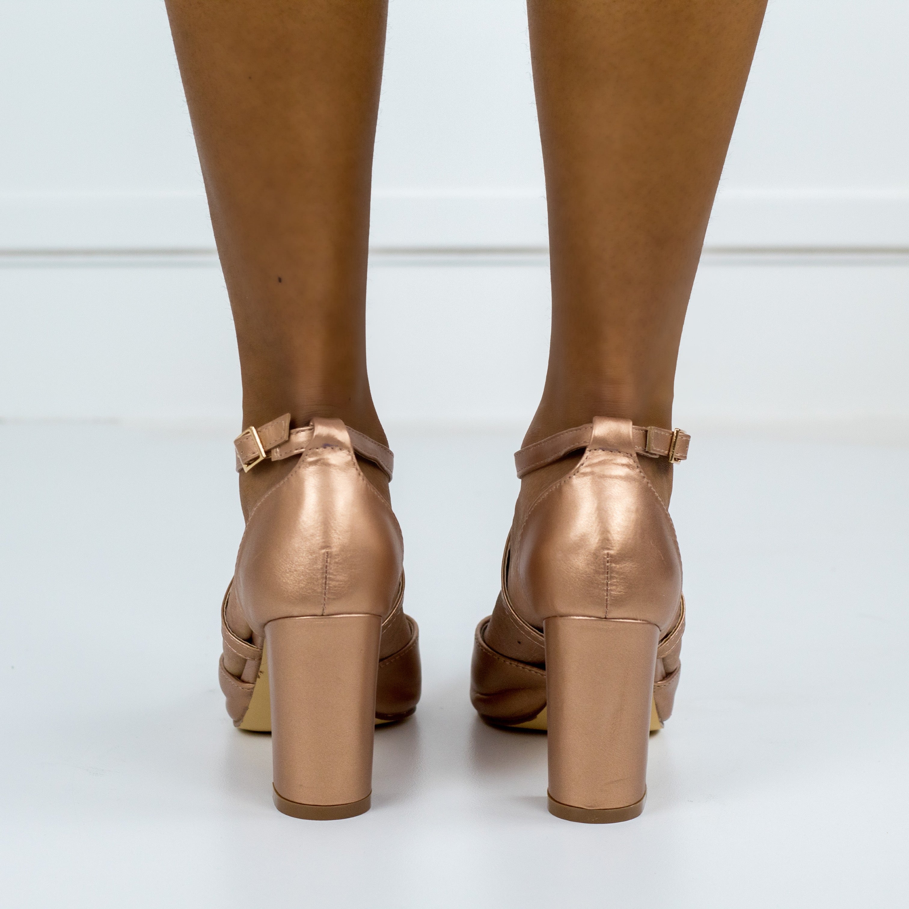 Femi open waist cross-belts court on 8.5cm heel