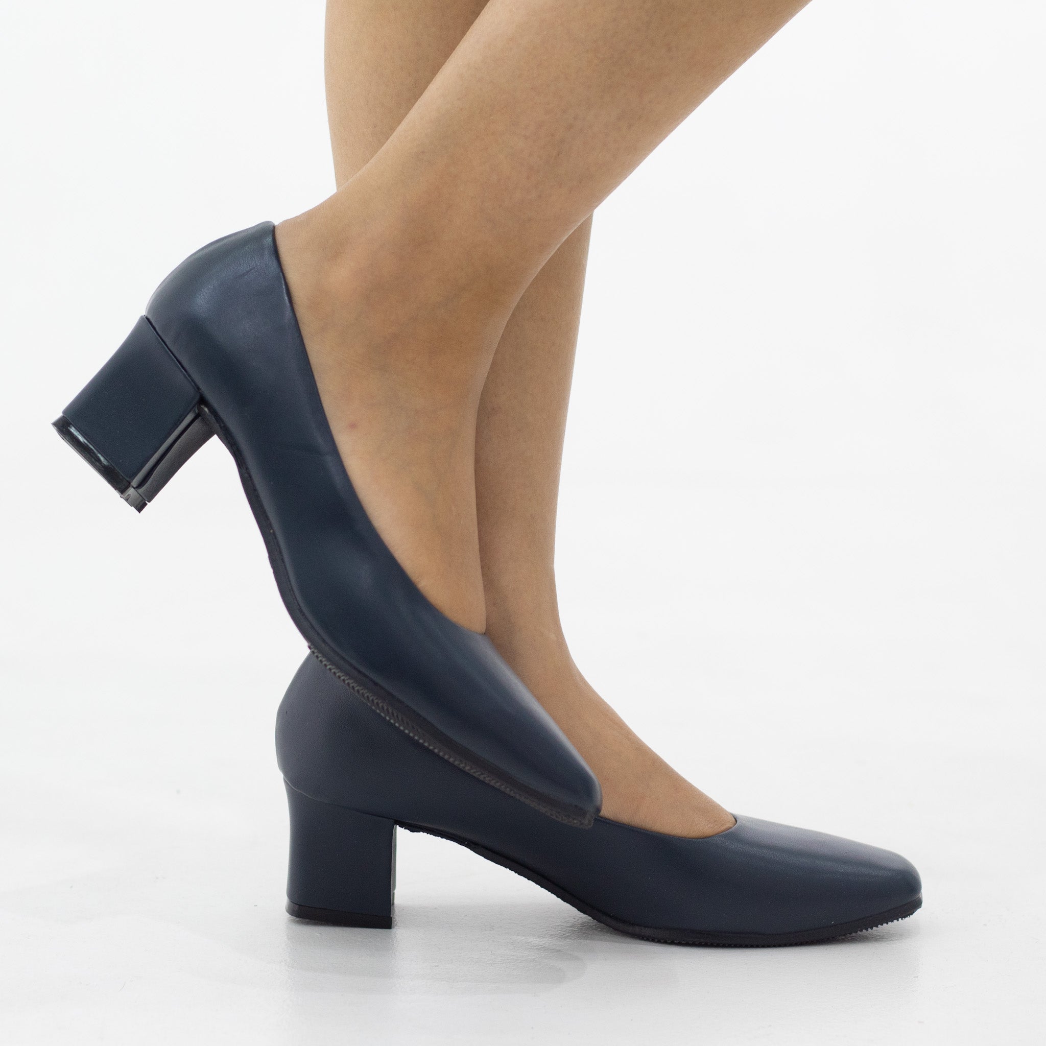 Local basic comfort 5.5cm heel court shoe