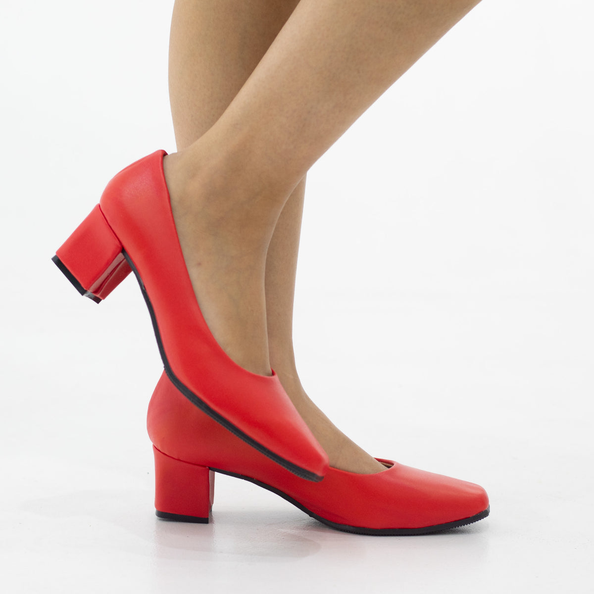 Local basic comfort 5.5cm heel court shoe ideal for school & work