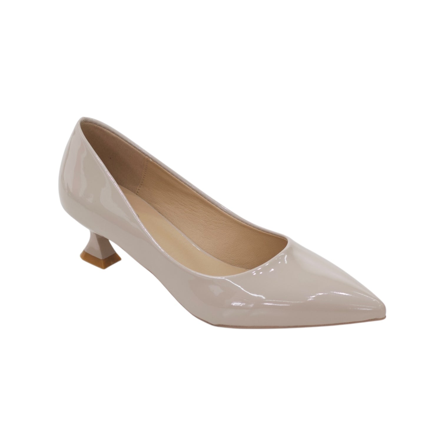 Janel pointy patent court shoes on a 4.5cm kitten heel