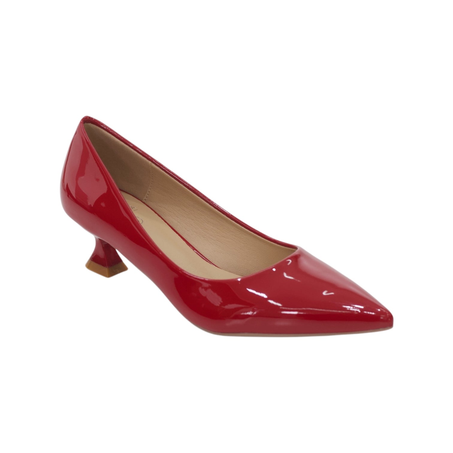Janel pointy patent court shoes on a 4.5cm kitten heel