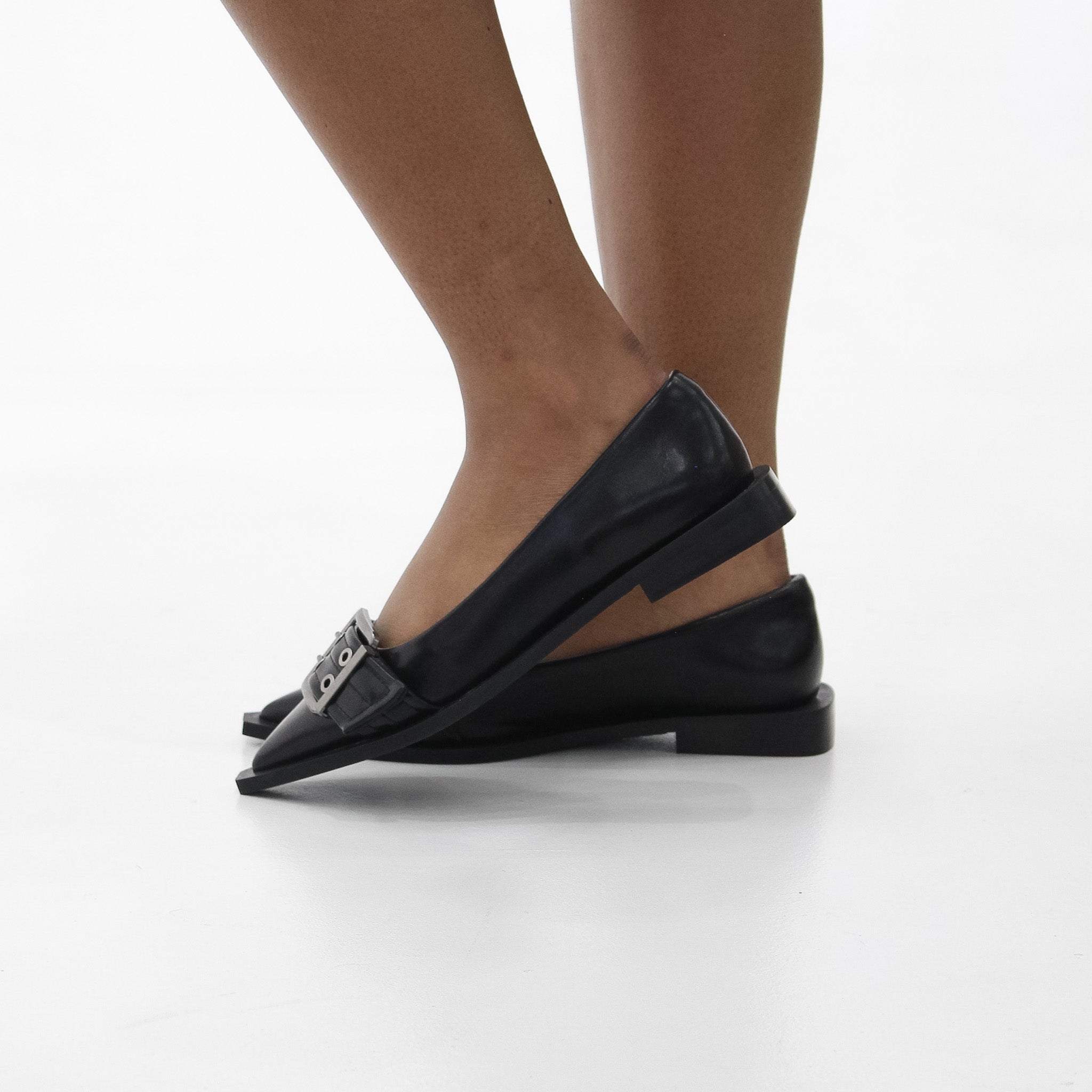 Alicja sharp silhouette toe buckle embellished gladiator pump