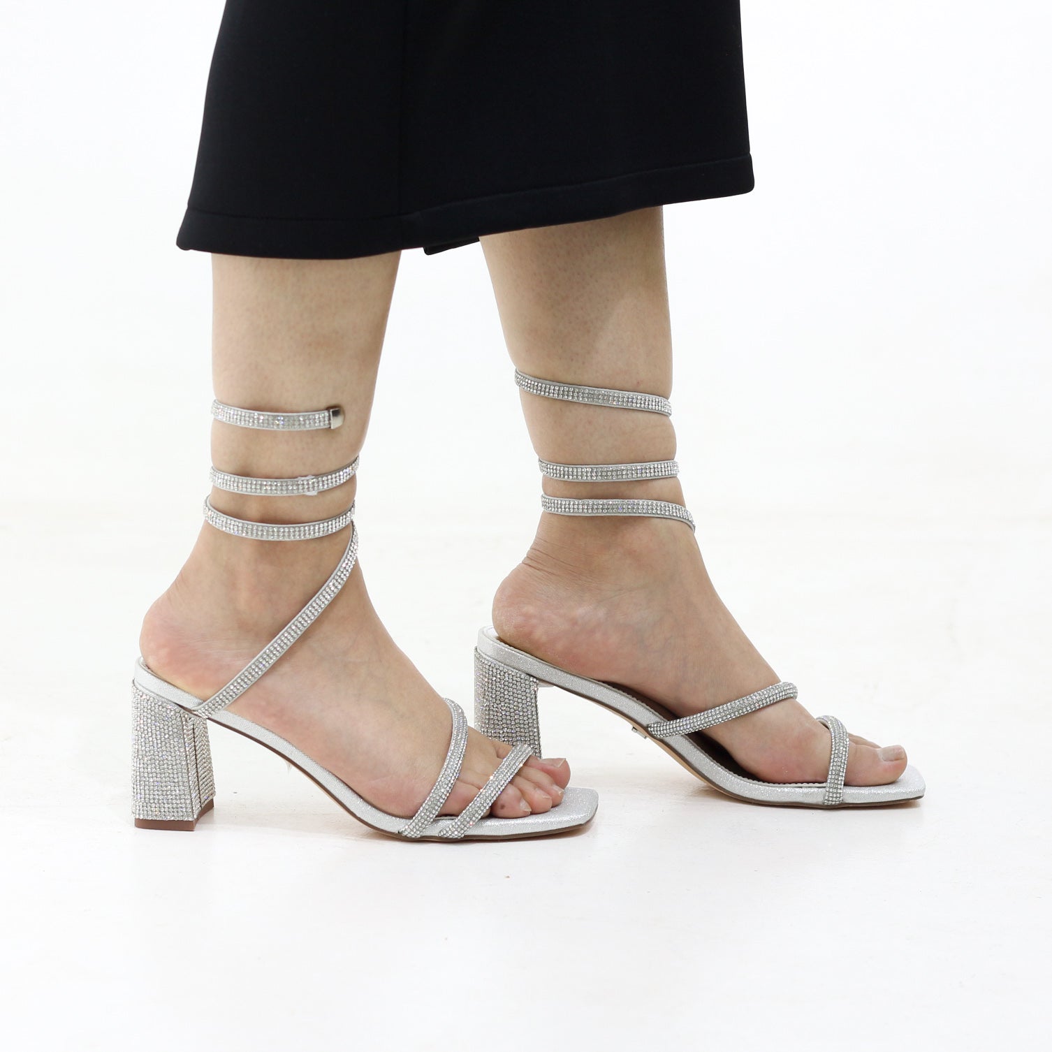 Stachio block 7.5cm heel with spiral spiral wrap-around