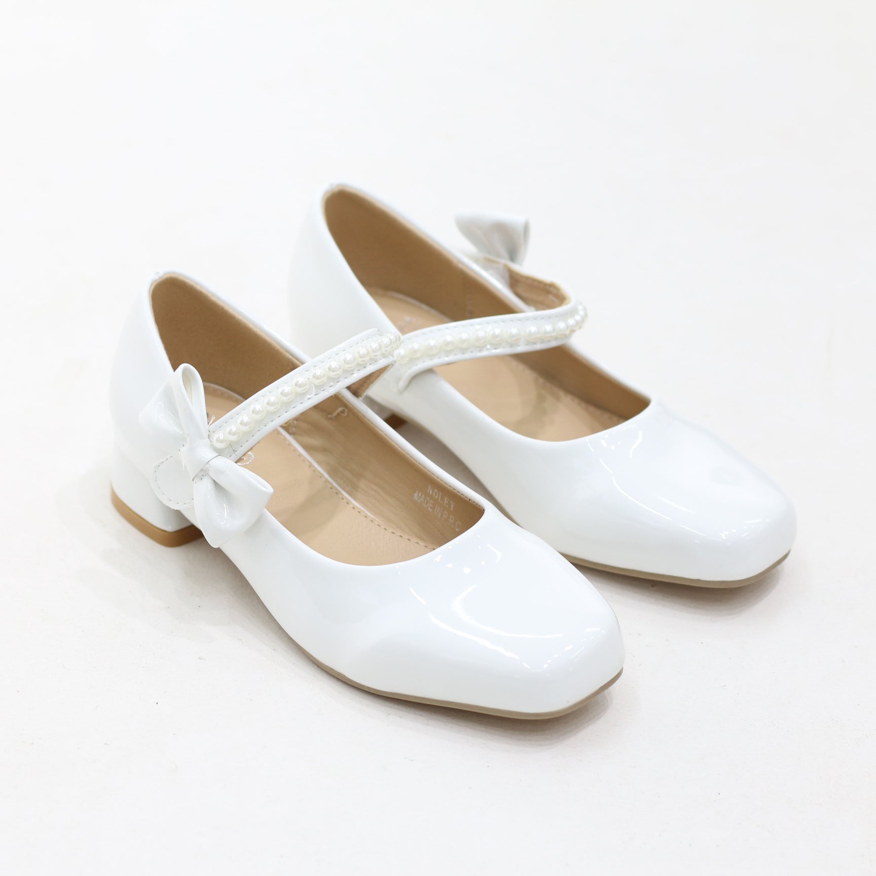 Noley girls dress pumps with pearl strap elegance