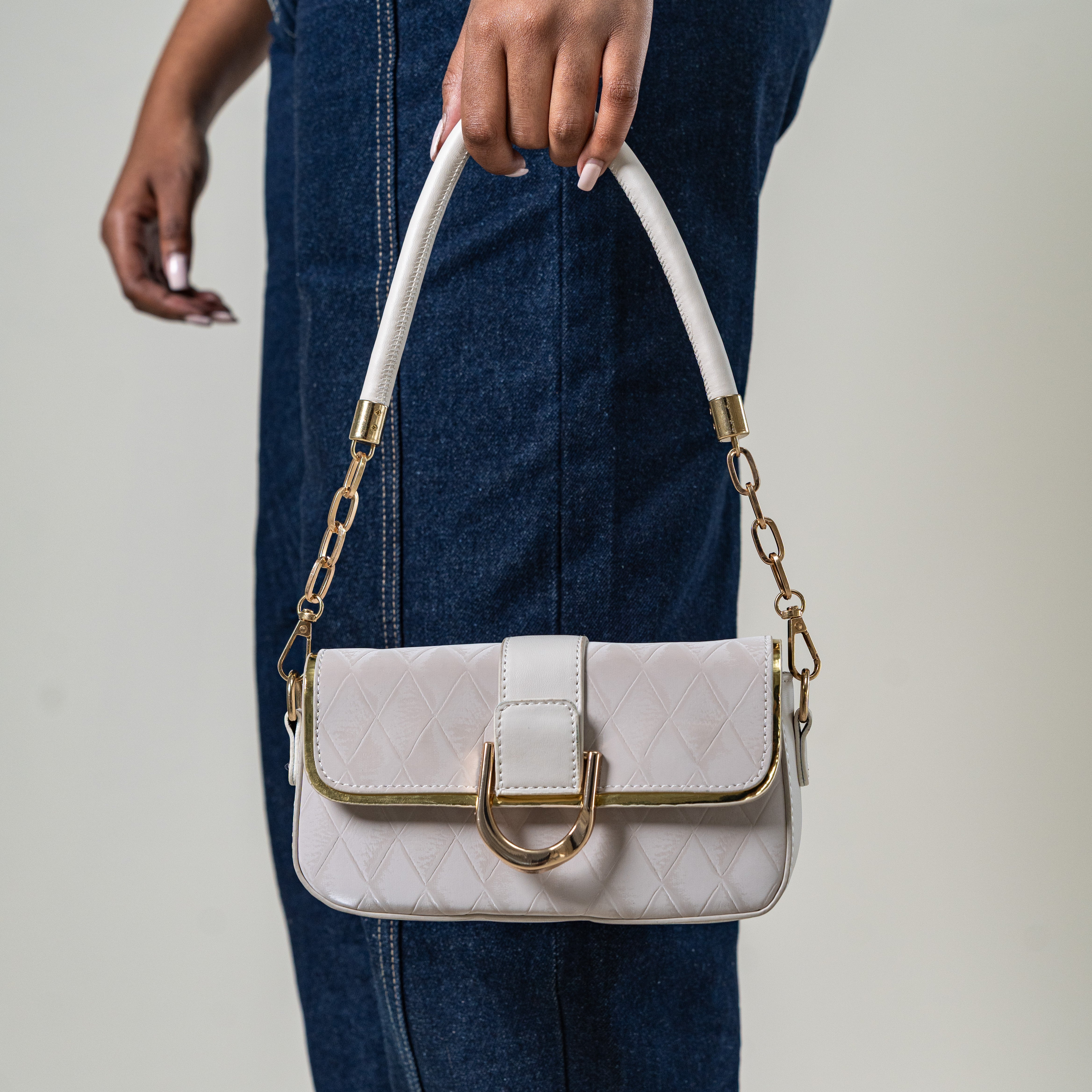 Datolite quilted shoulder bag with gold detail