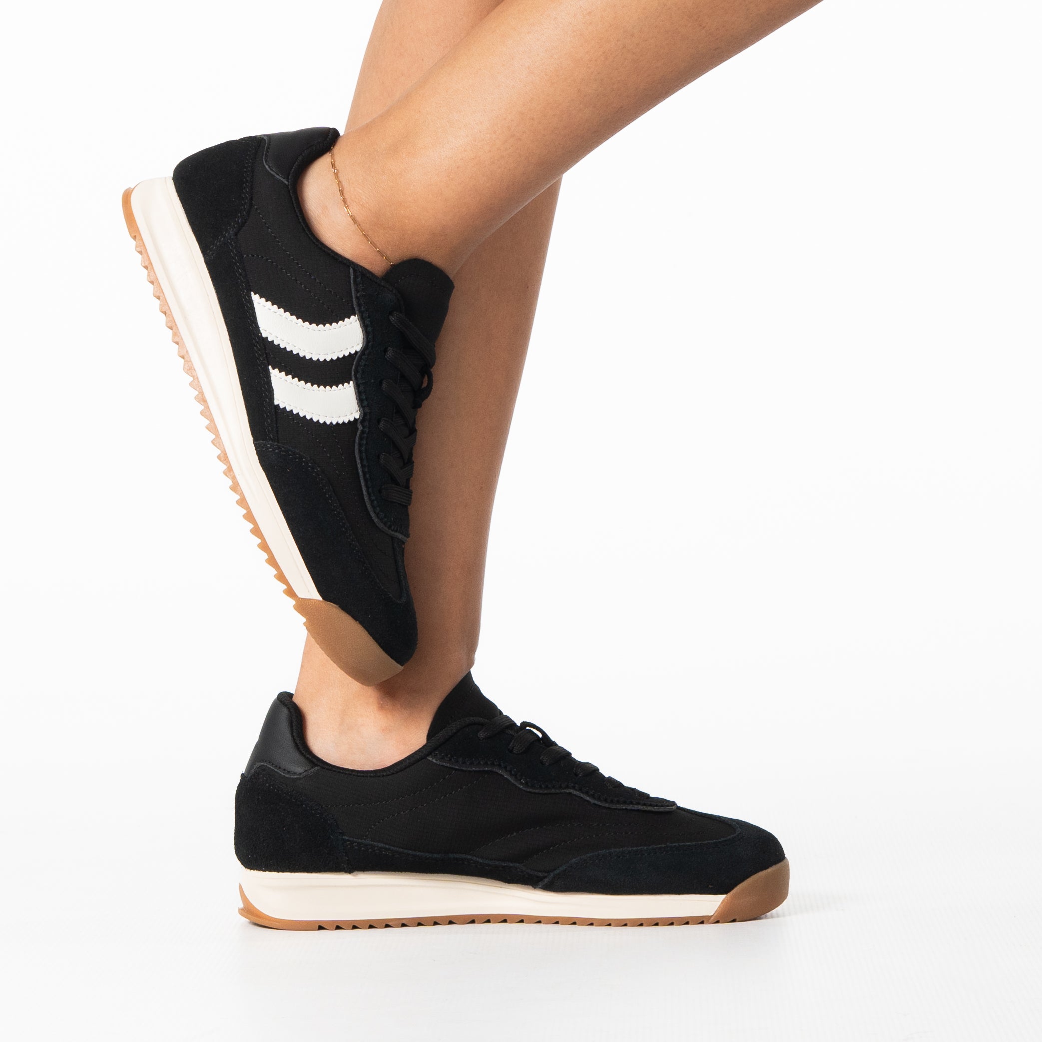 Ruth women's retro stripe sneaker with sporty style