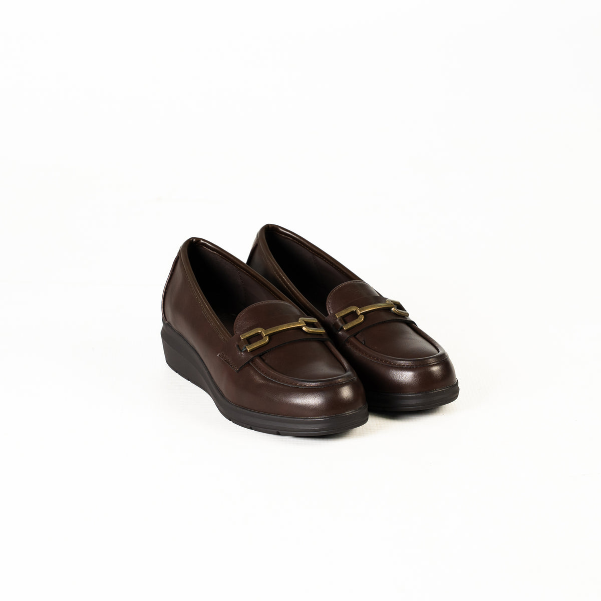 Lumi women's gold buckle classic loafer hoes