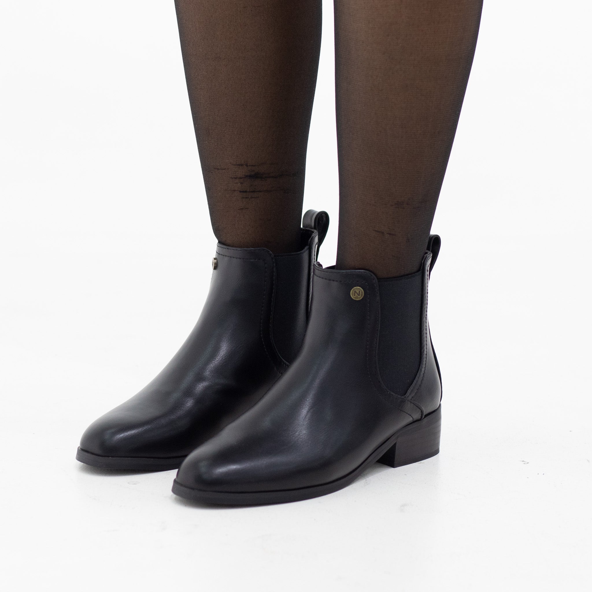 Hudson 4cm heel chelsea pu ankle boot black