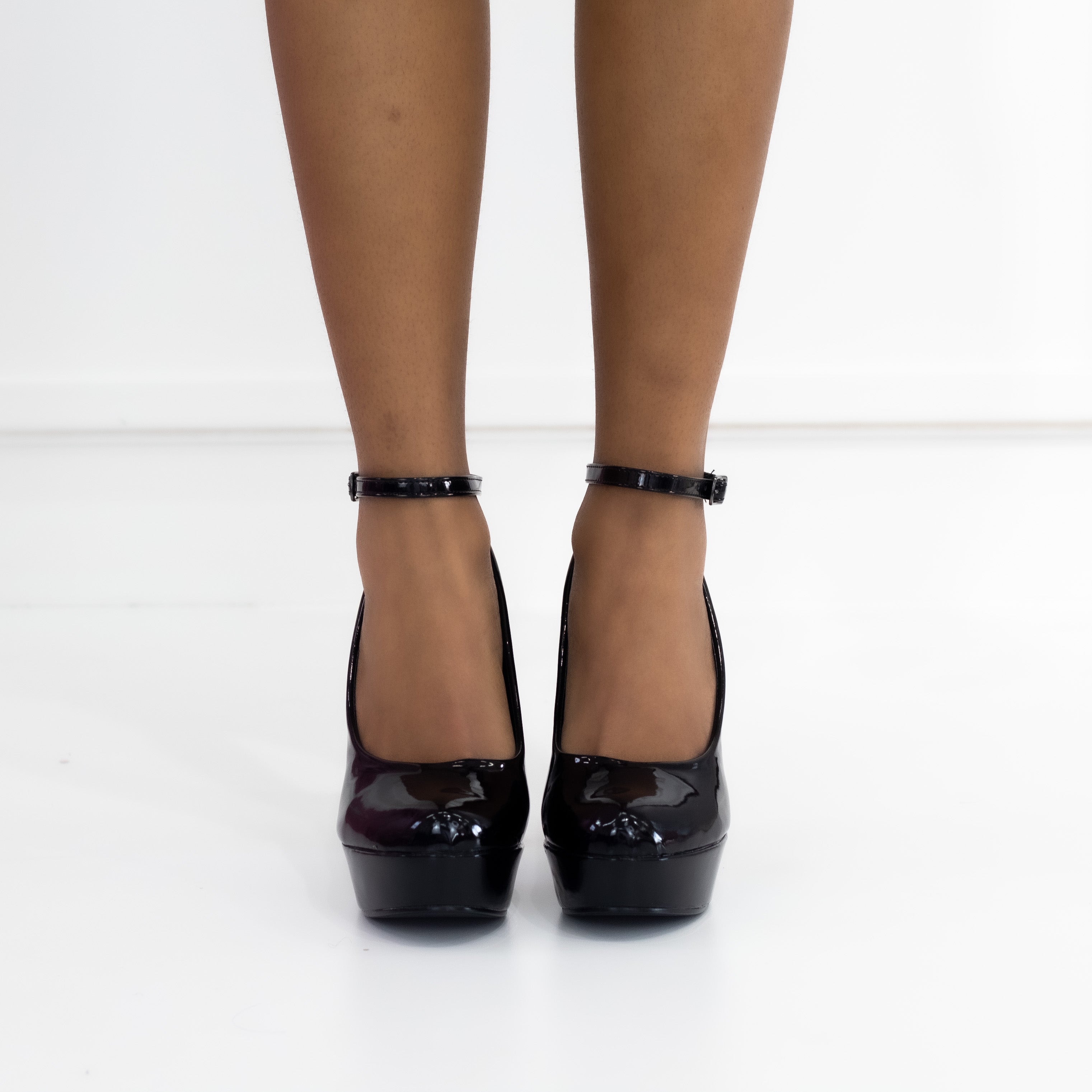 Irana ankle strap platform courts pat 12cm heel black