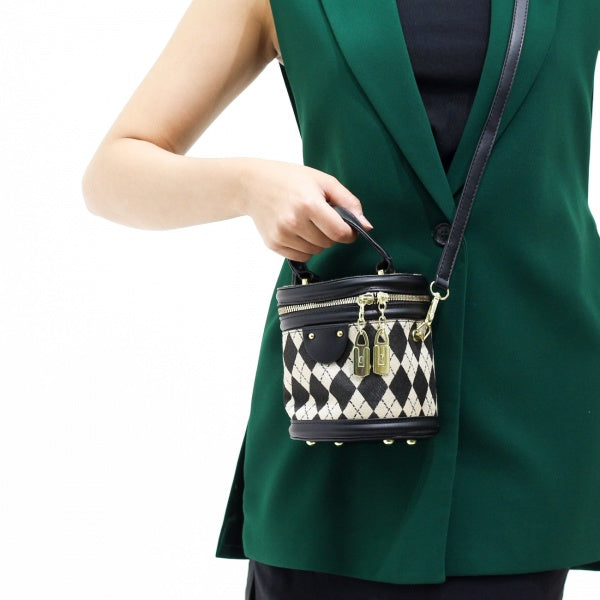 Holtite check cylinder bag with lock detail