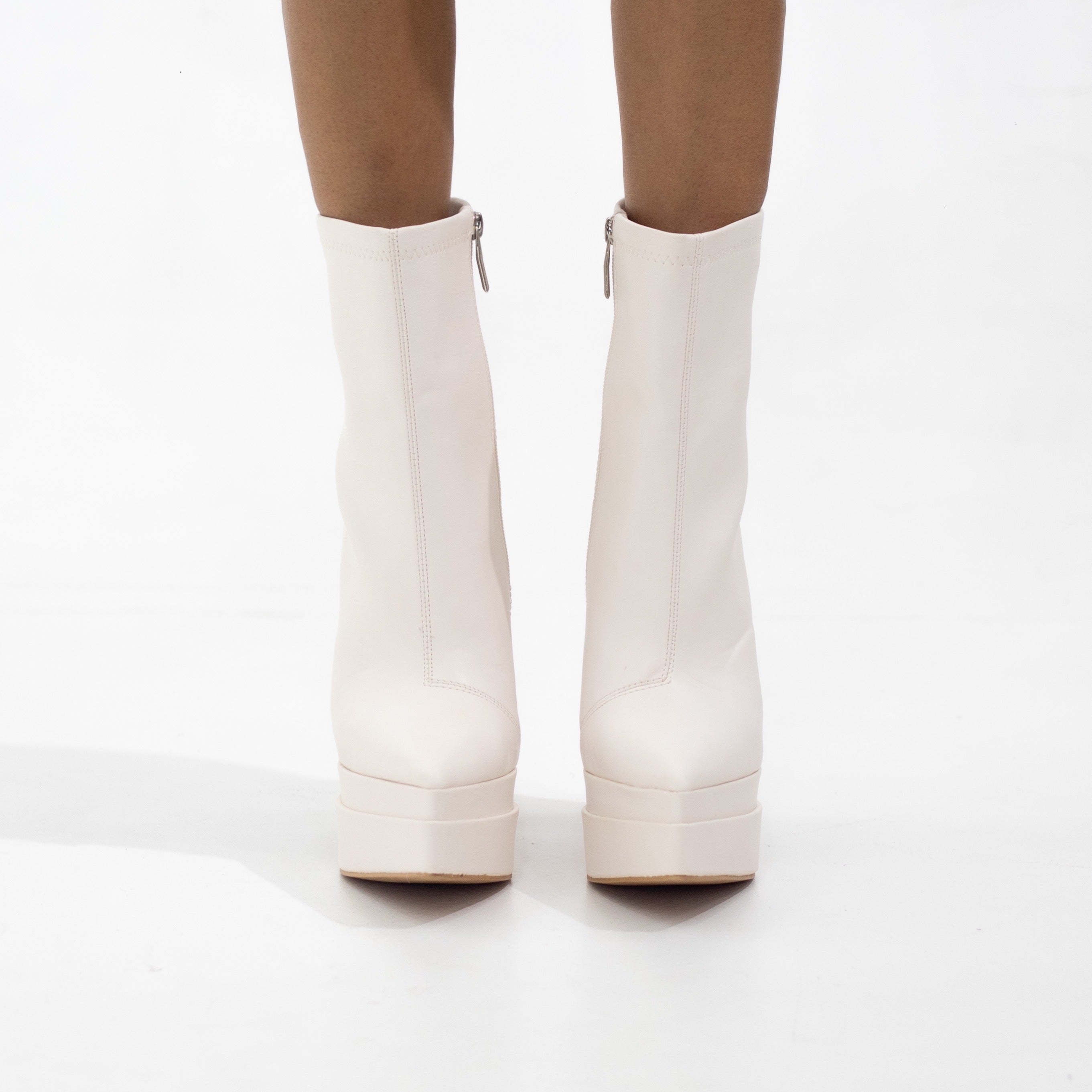 Oslo 15cm platform heel ankle boot pat white