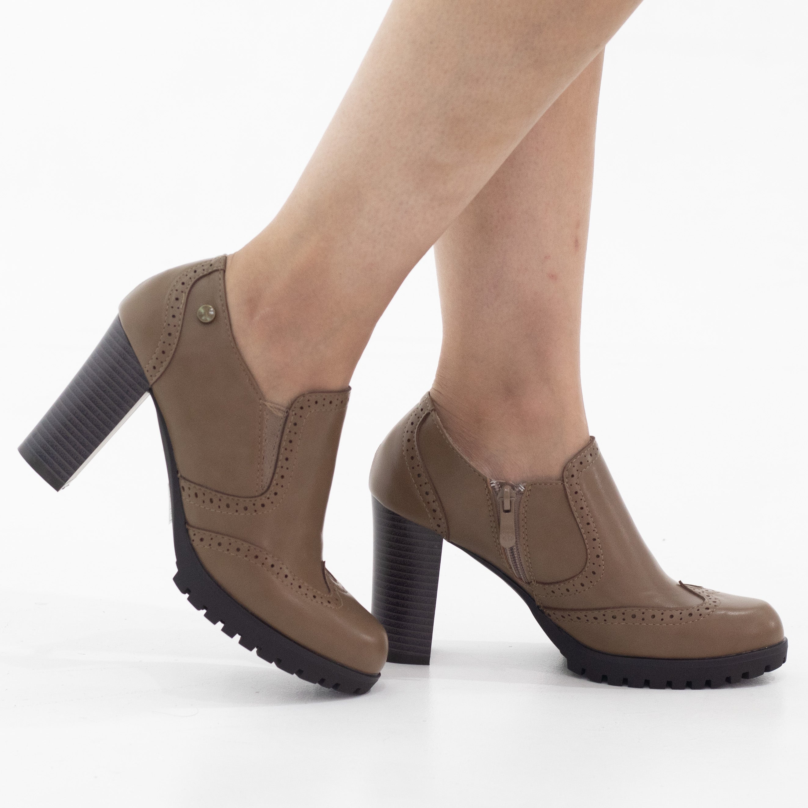 Astoria lace oxford 9cm high heel taupe