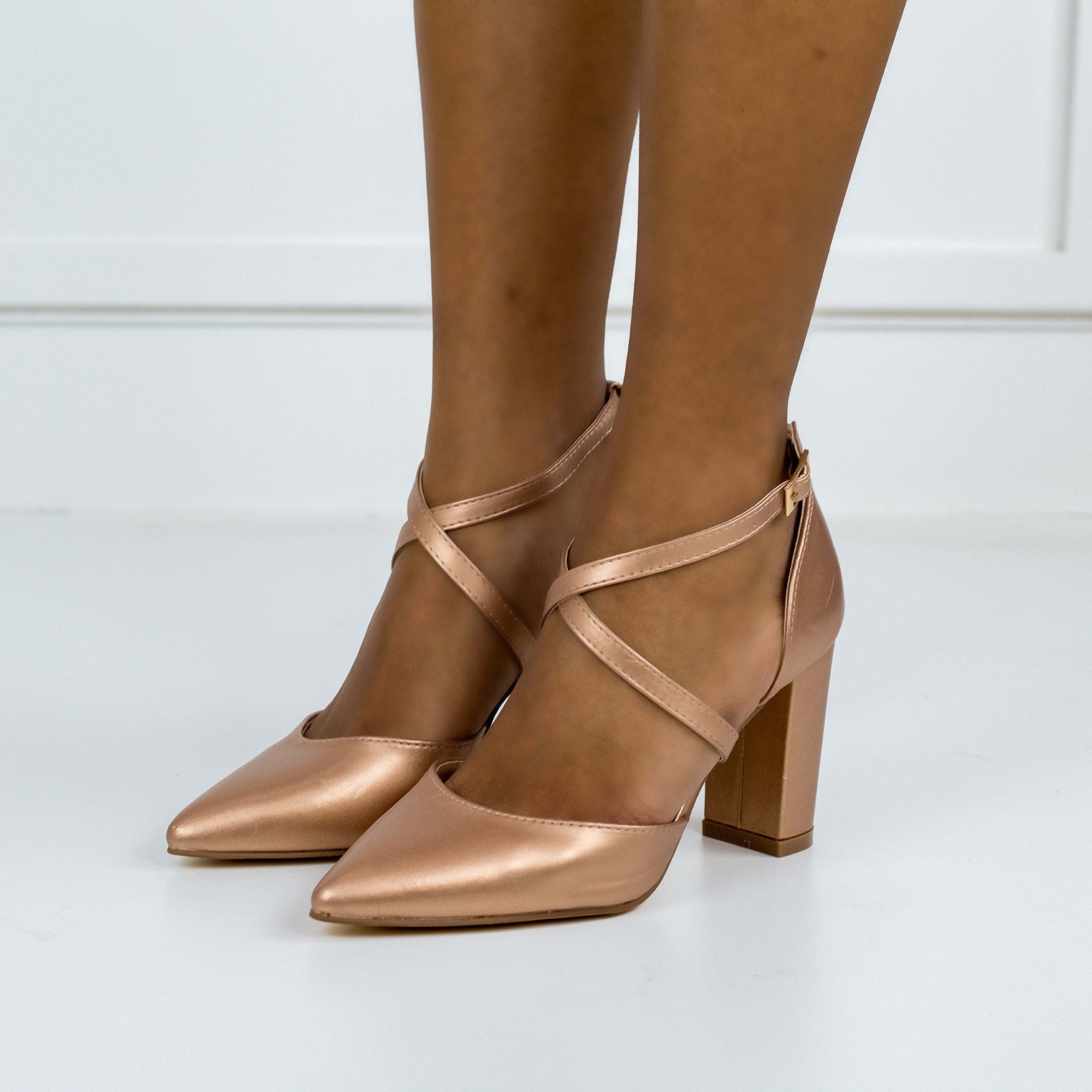 Femi open waist cross-belts court on 8.5cm heel