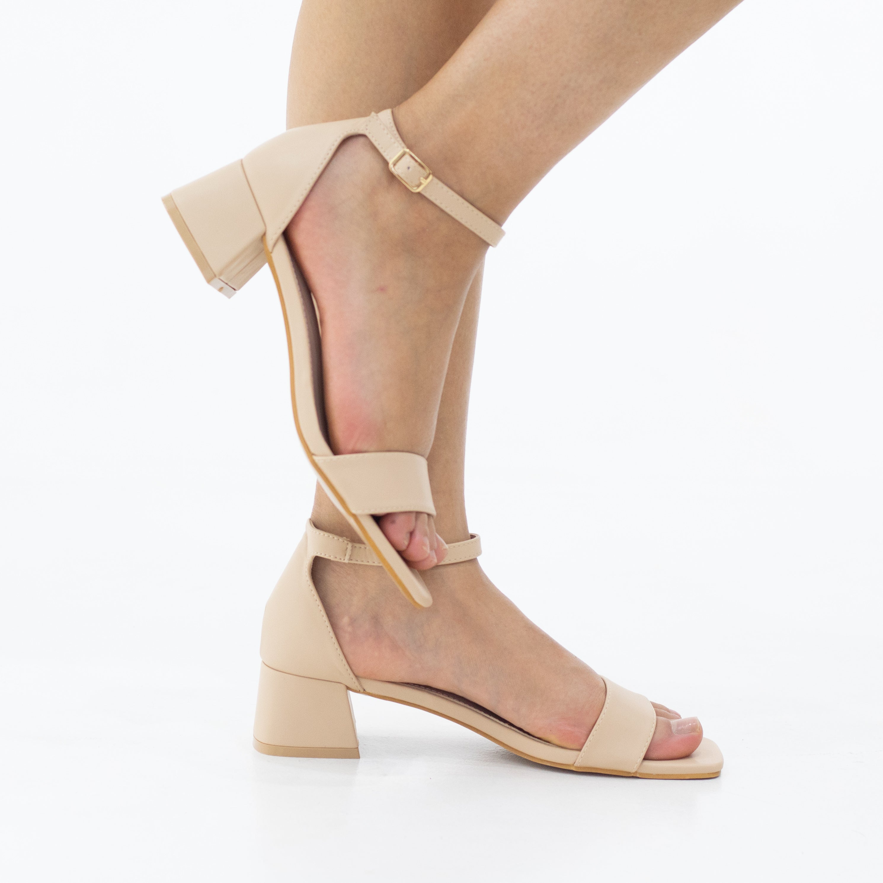 Elite 4.5cm block heel strappy sandal