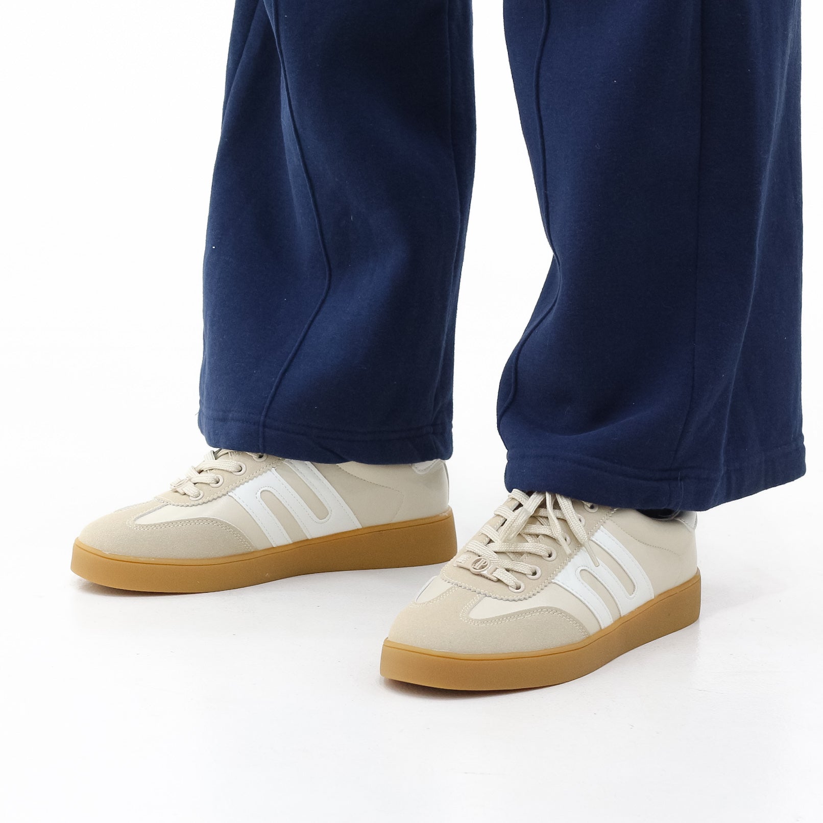 Bamba low lace-up casual sneaker