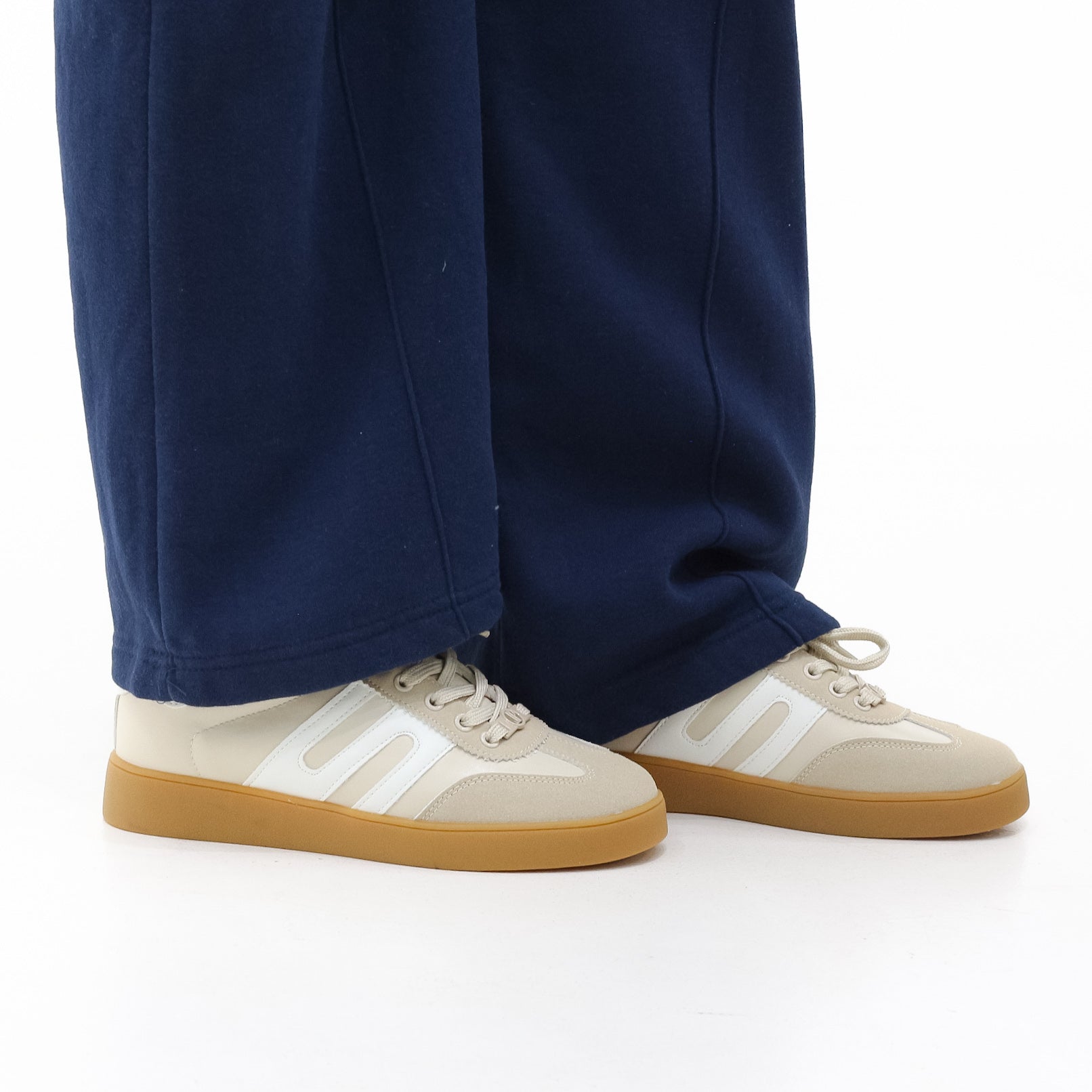 Bamba low lace-up casual sneaker