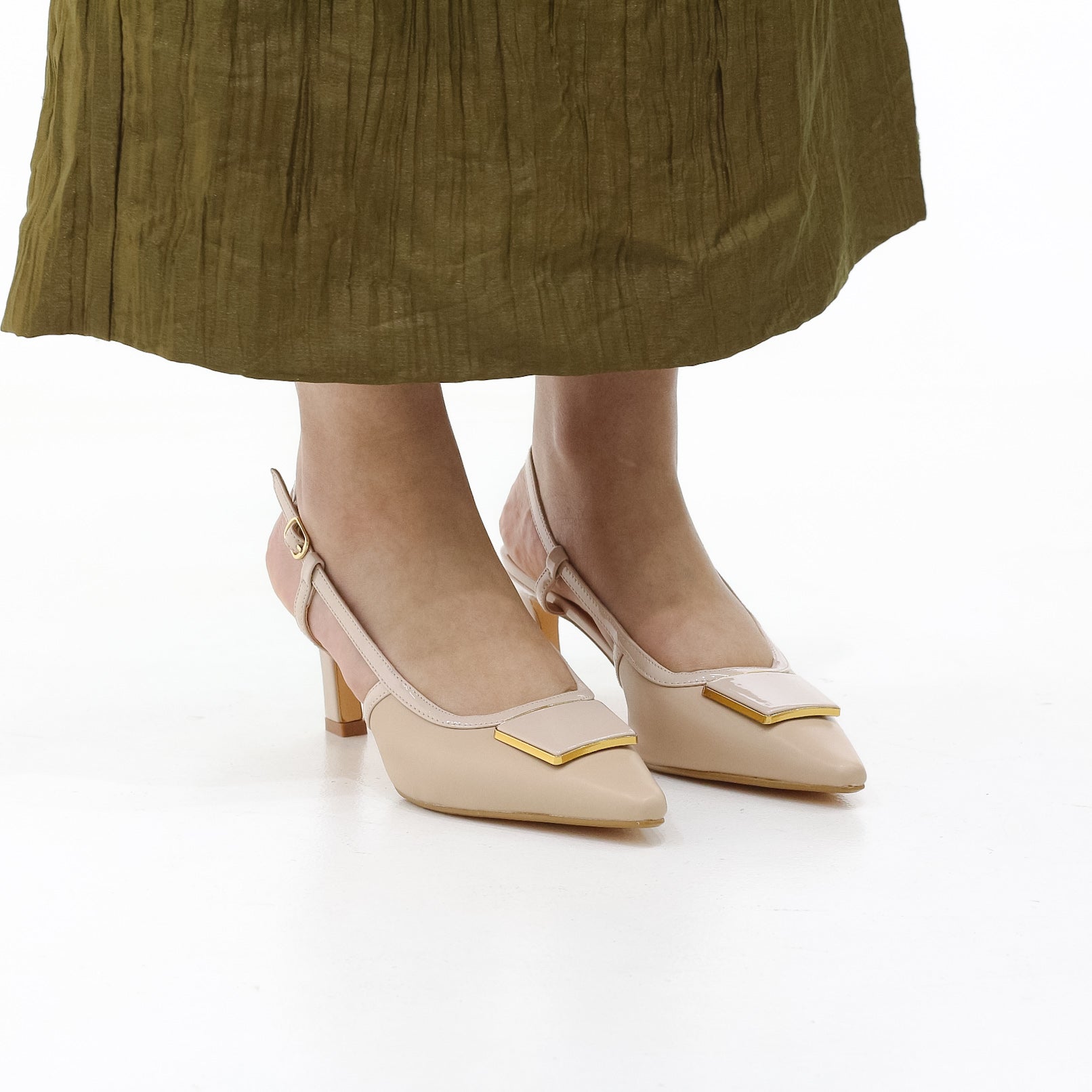 Musk slingback 6.5 cm heel with pointed toe