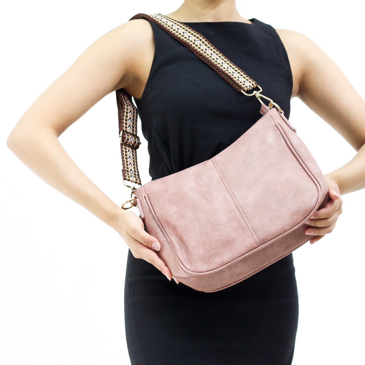 Spinel casual crossbody bag with patterned strap
