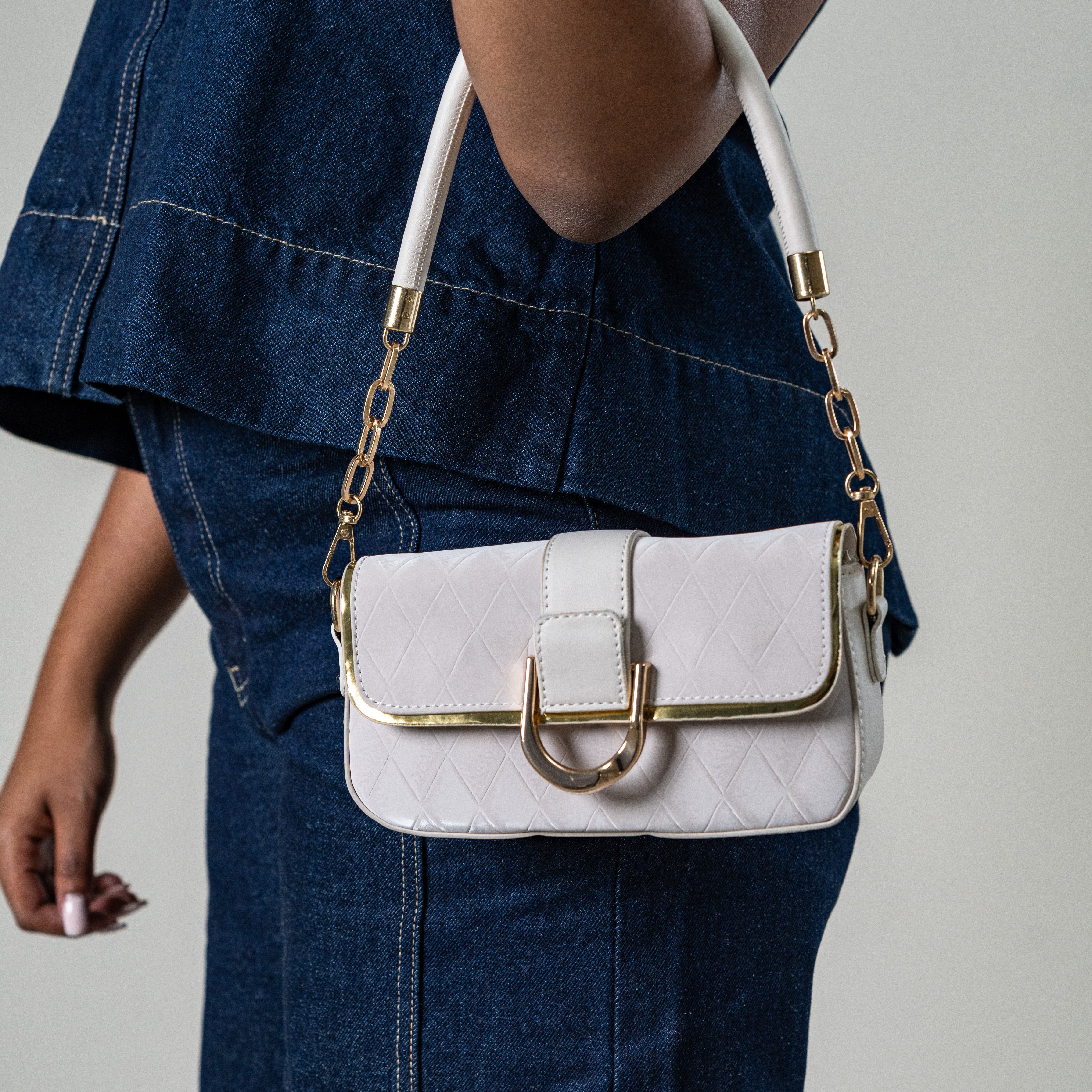 Datolite quilted shoulder bag with gold detail