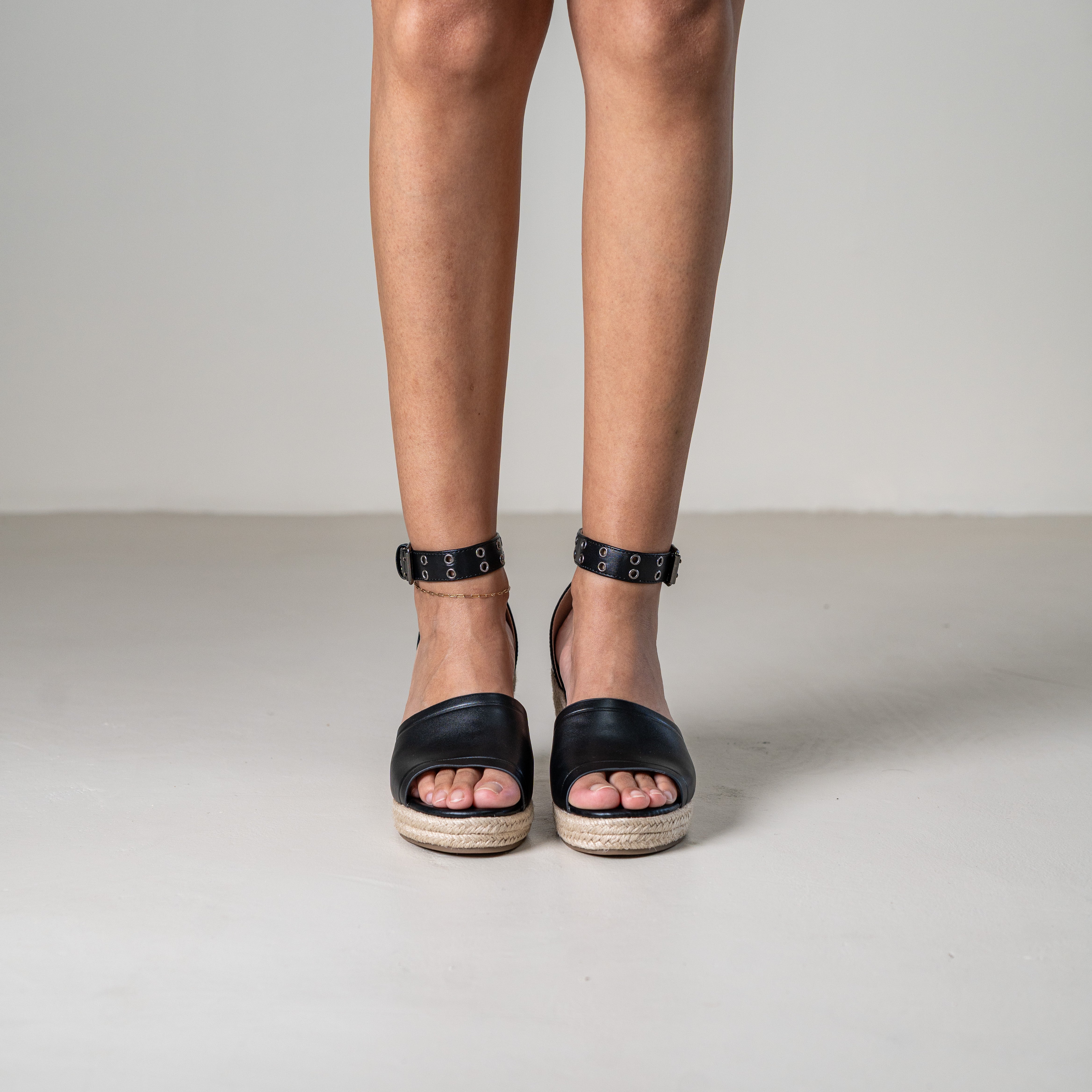 Mitohi wedge sandals with ankle strap and open toe
