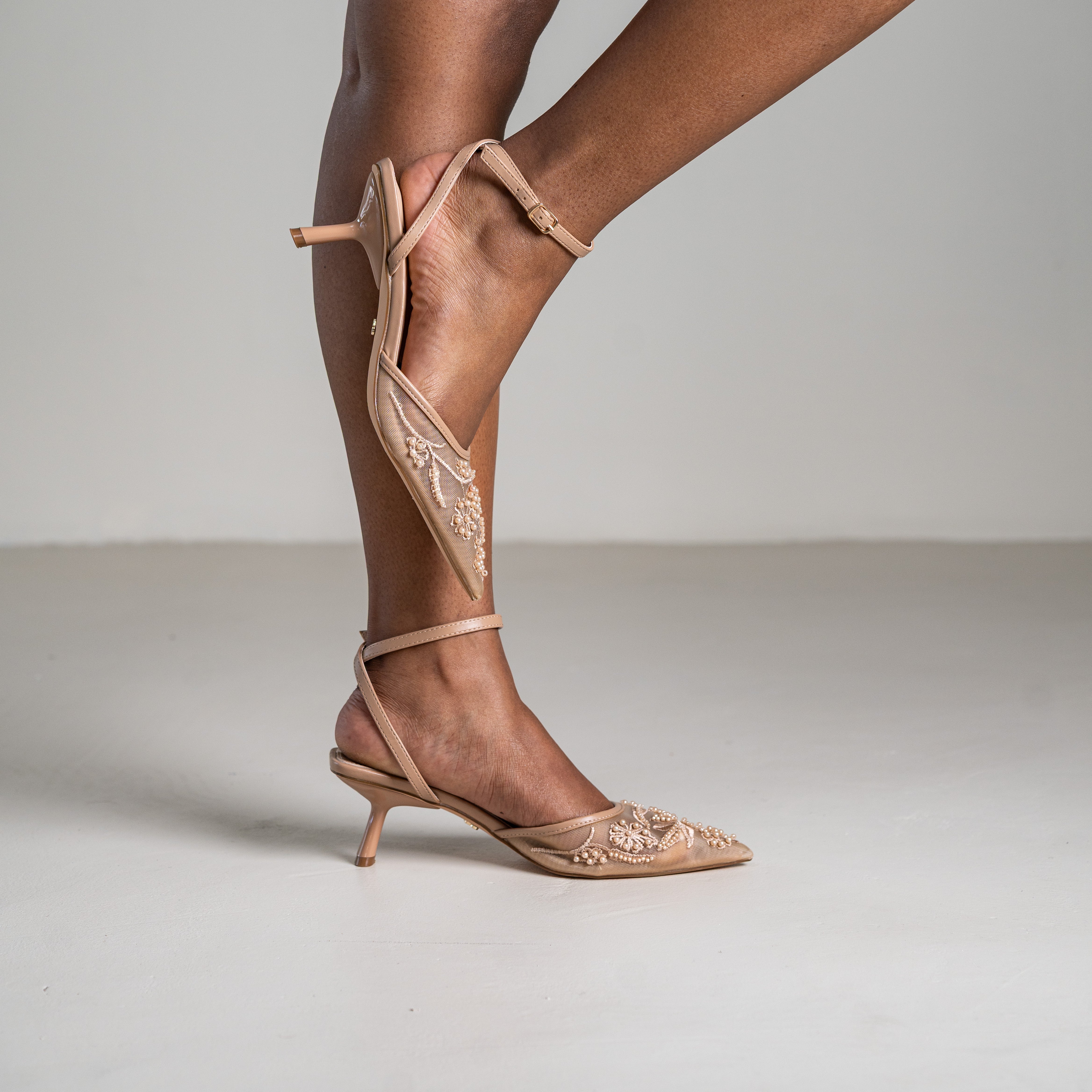 Rasa embroidered slingback pointed 4.5cm heel