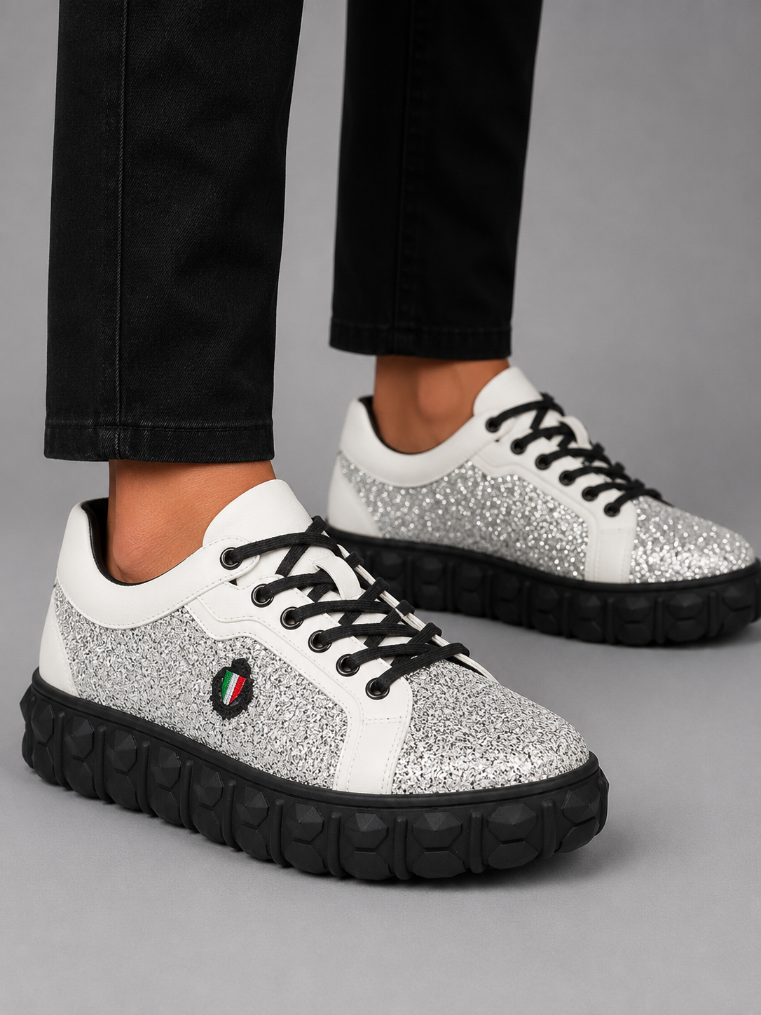 Mazerata Pigale10 rhinestone men’s sneakers