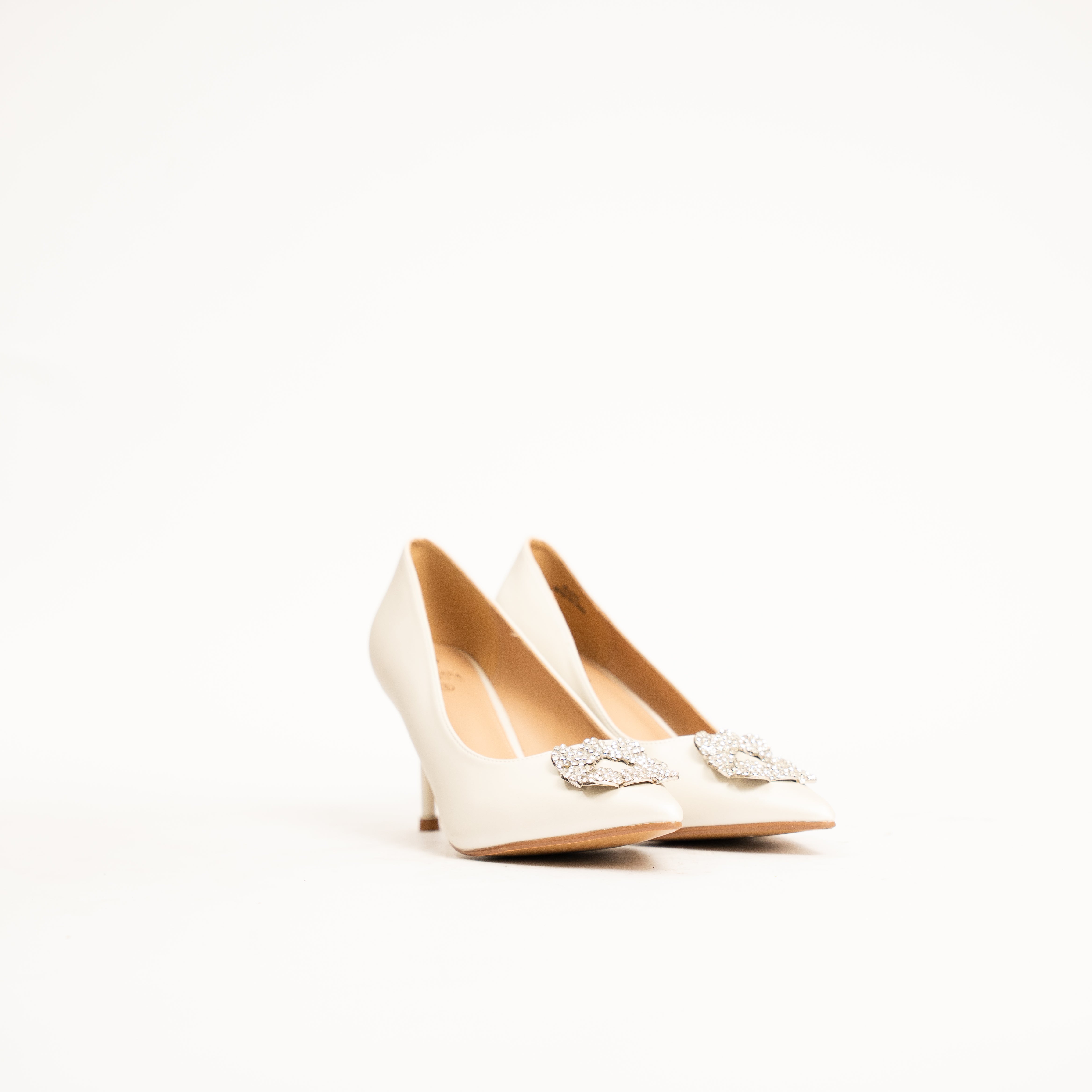Alaya elegance embellished pointed-toe stiletto court heel
