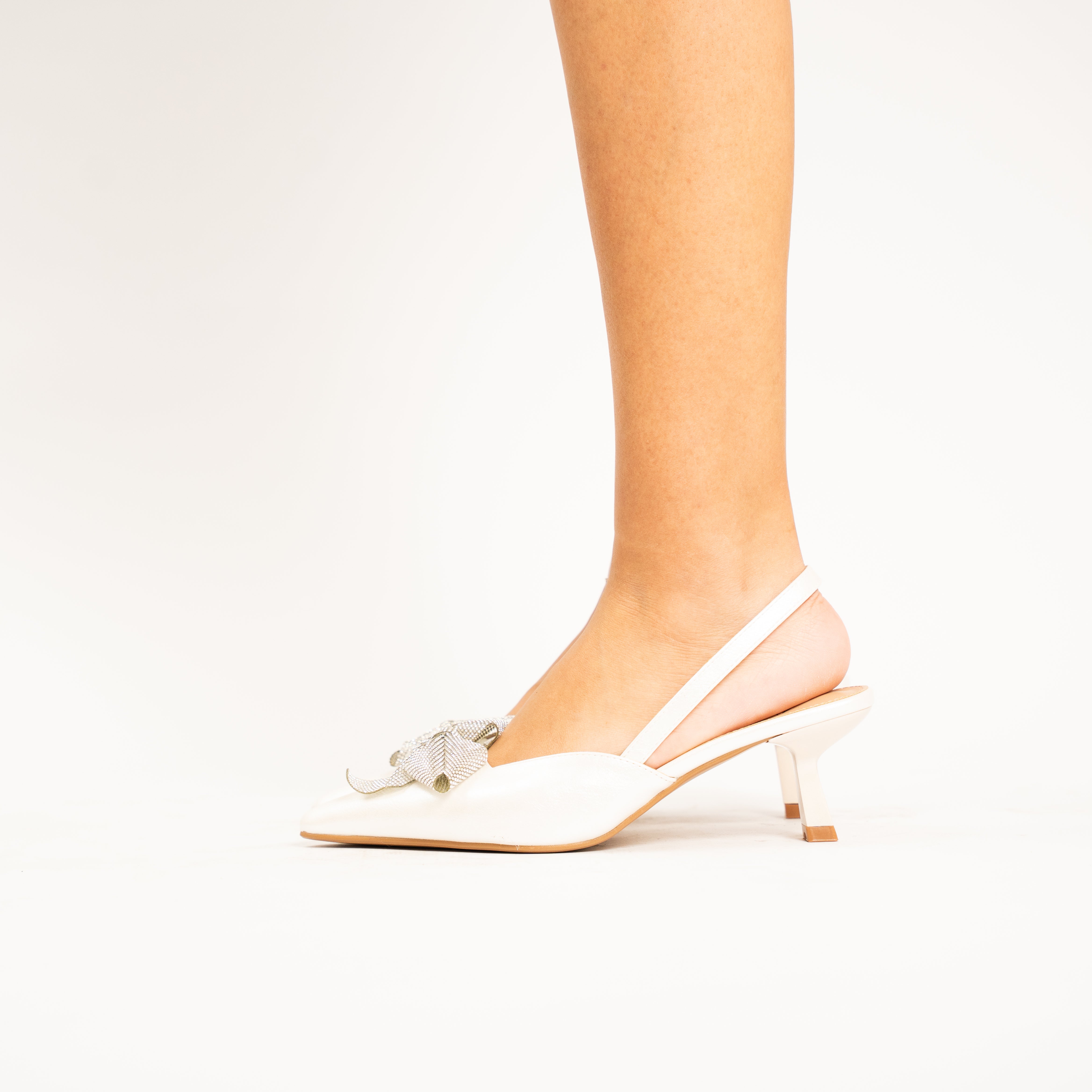 Ginley women elegant metallic slingback with sparkling bow kitten-heel