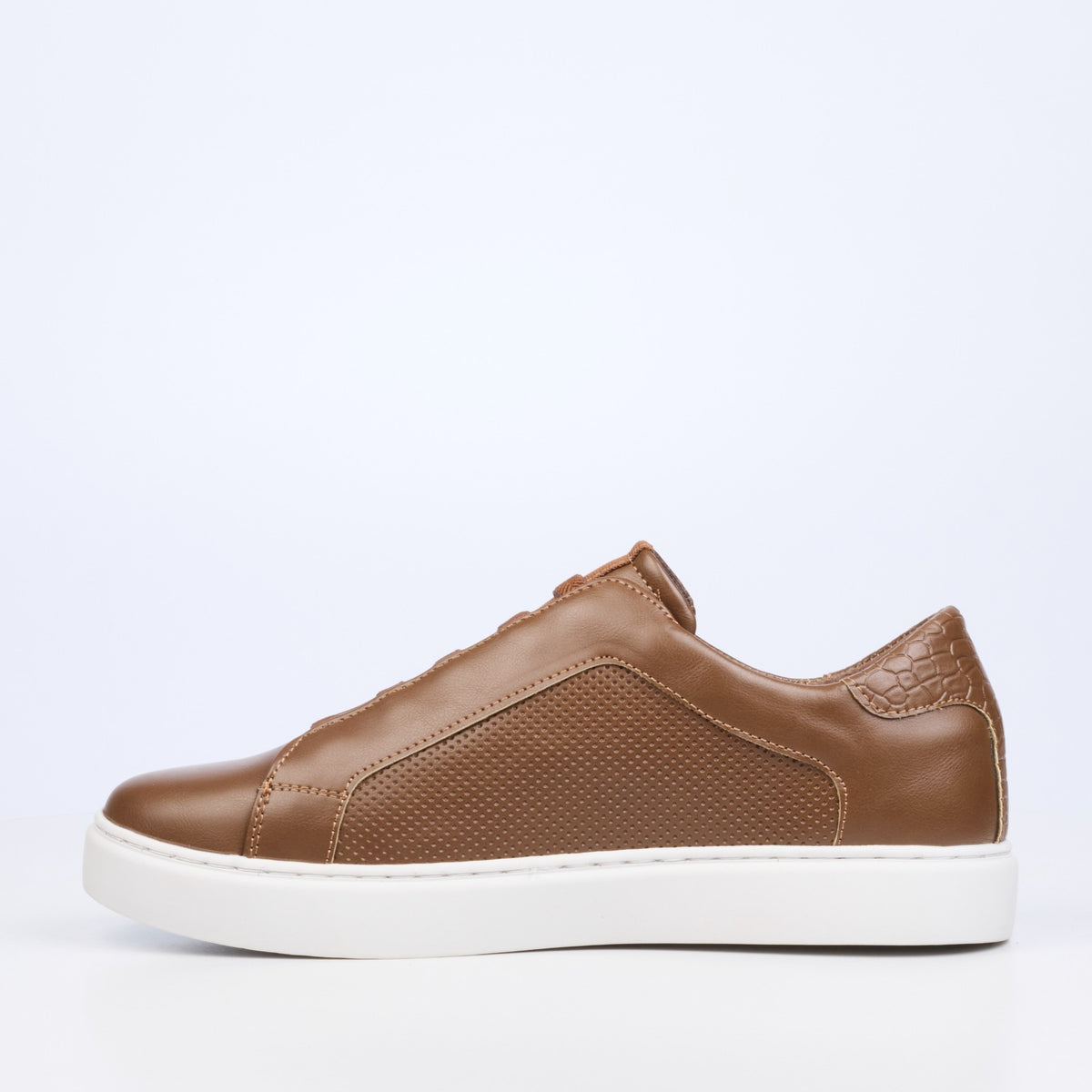 Mazerata Graig3 faux wax men's sneaker