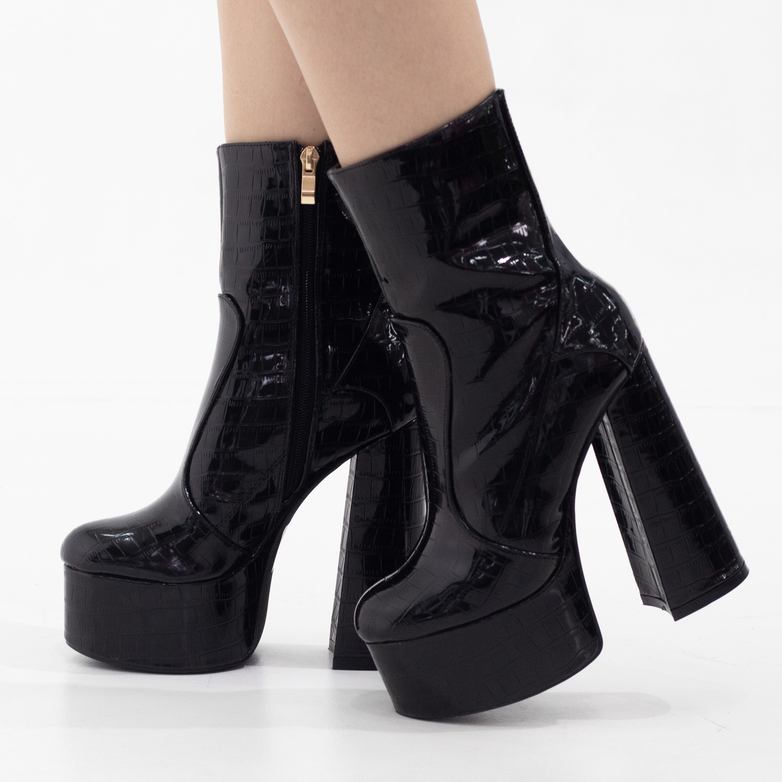 Mianto platform 15cm heel pat ankle boot black