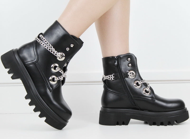 Fabiola chunky chain laces ankle boot black