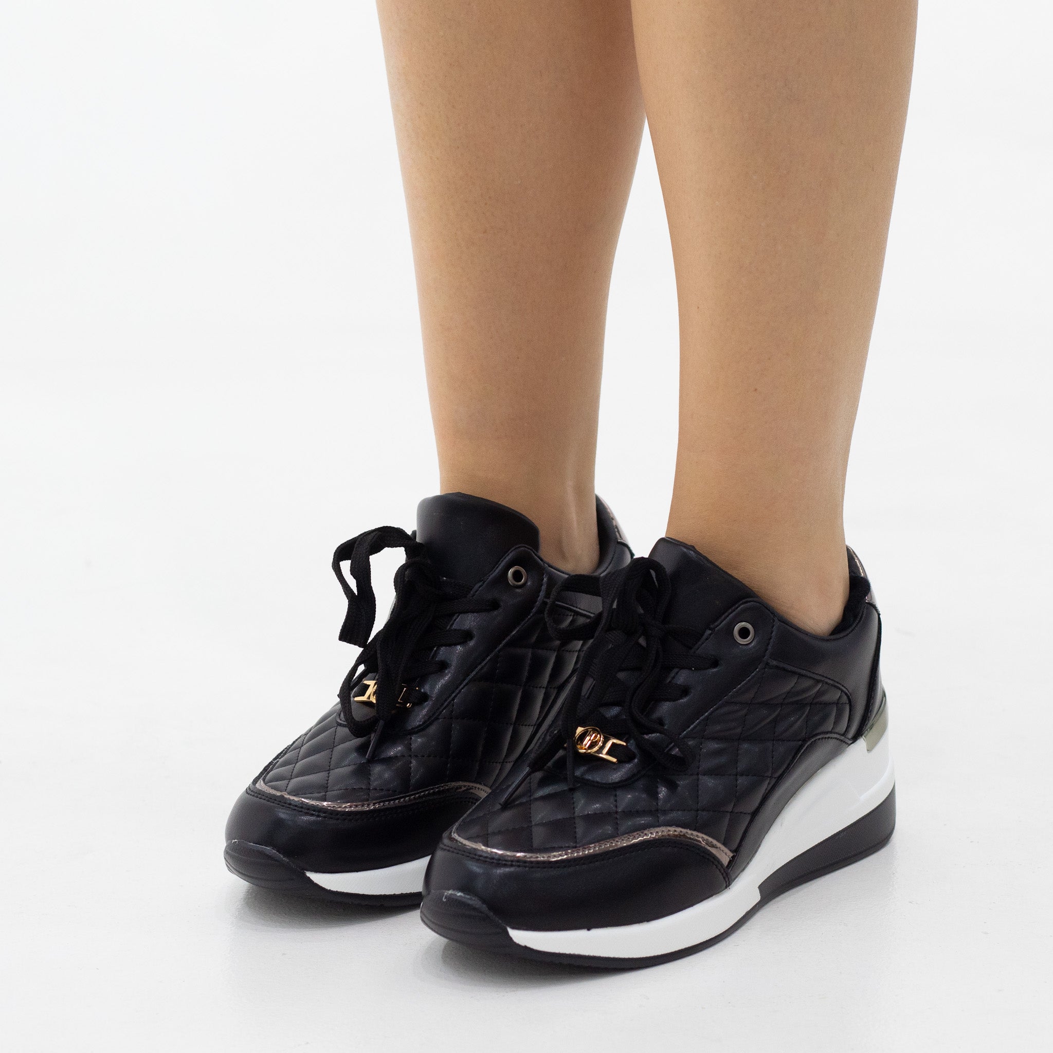 Agueda weaved embroidered lace-up sneaker