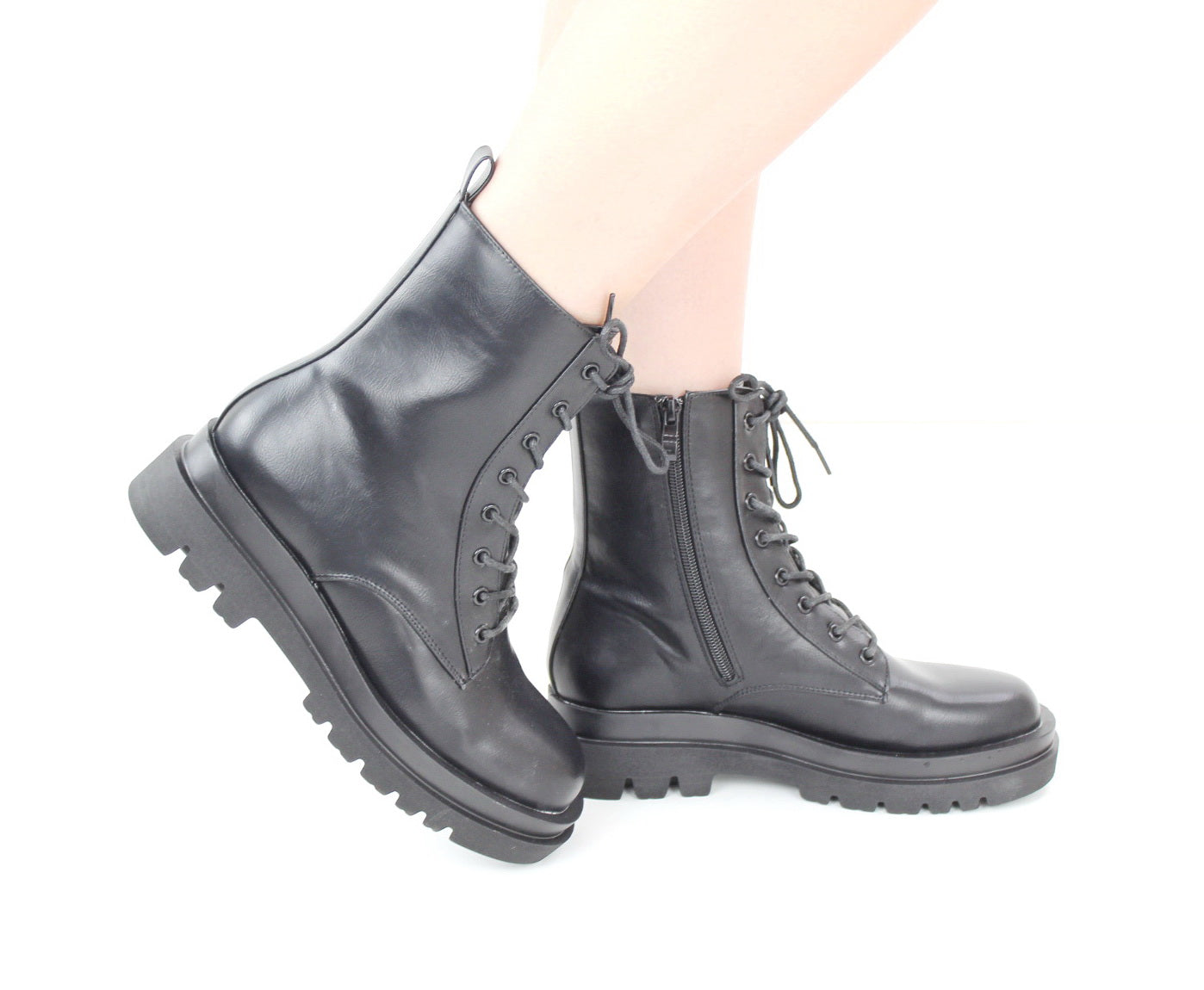 Gallo lace up combat boot black