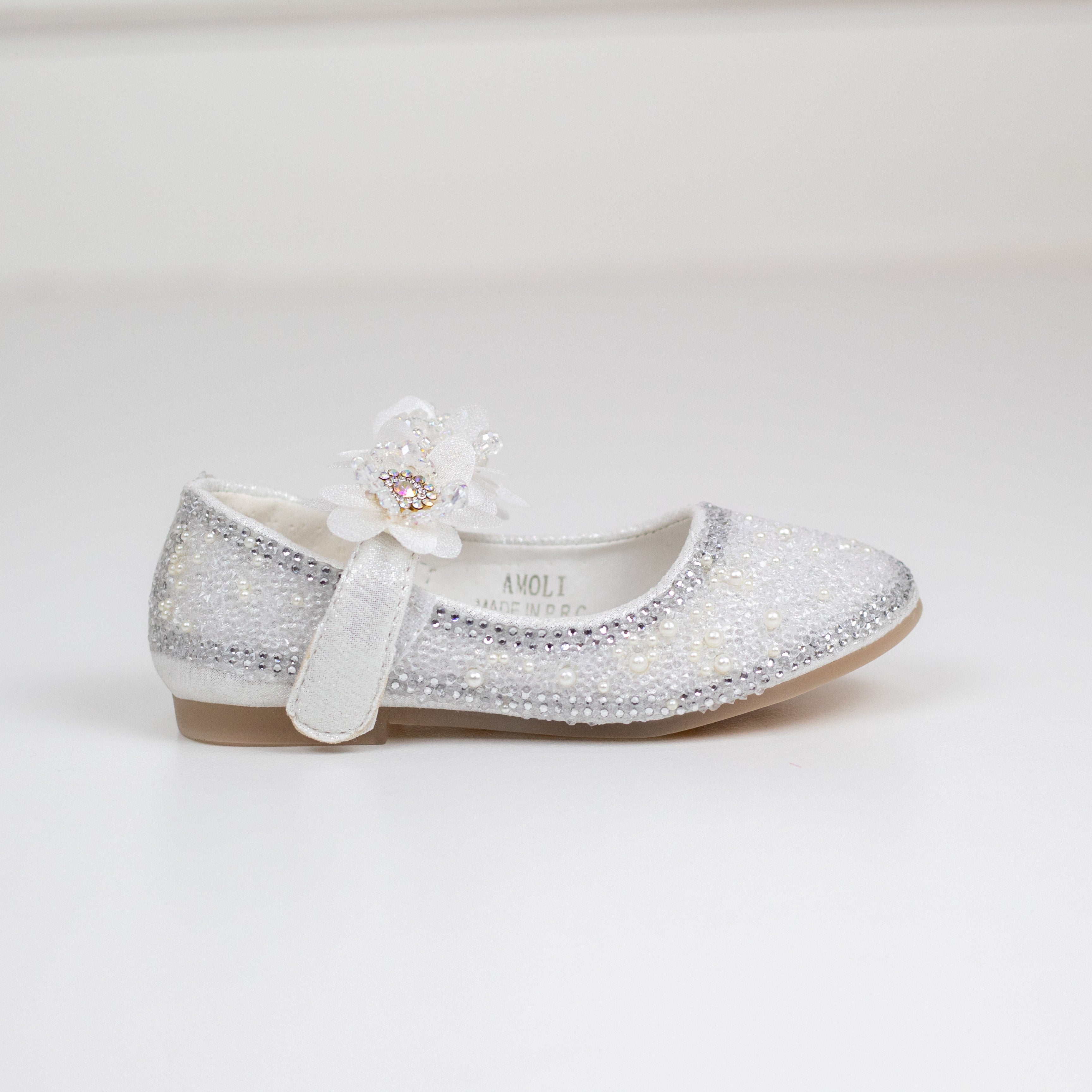 Amoli infant girls diamante upper pump with flower belt white