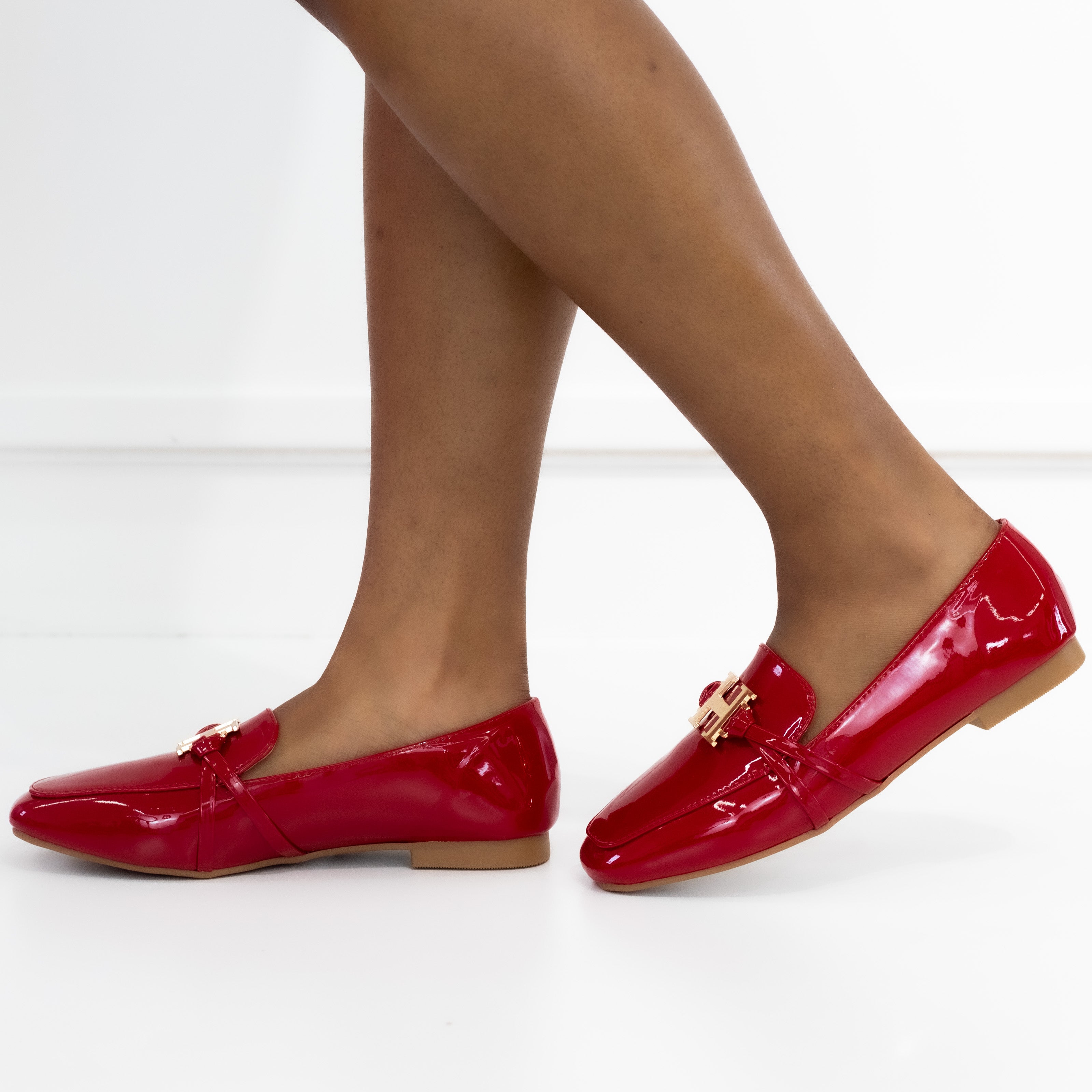 Icey 1.3cm flat heel moc with gold H trim pu red
