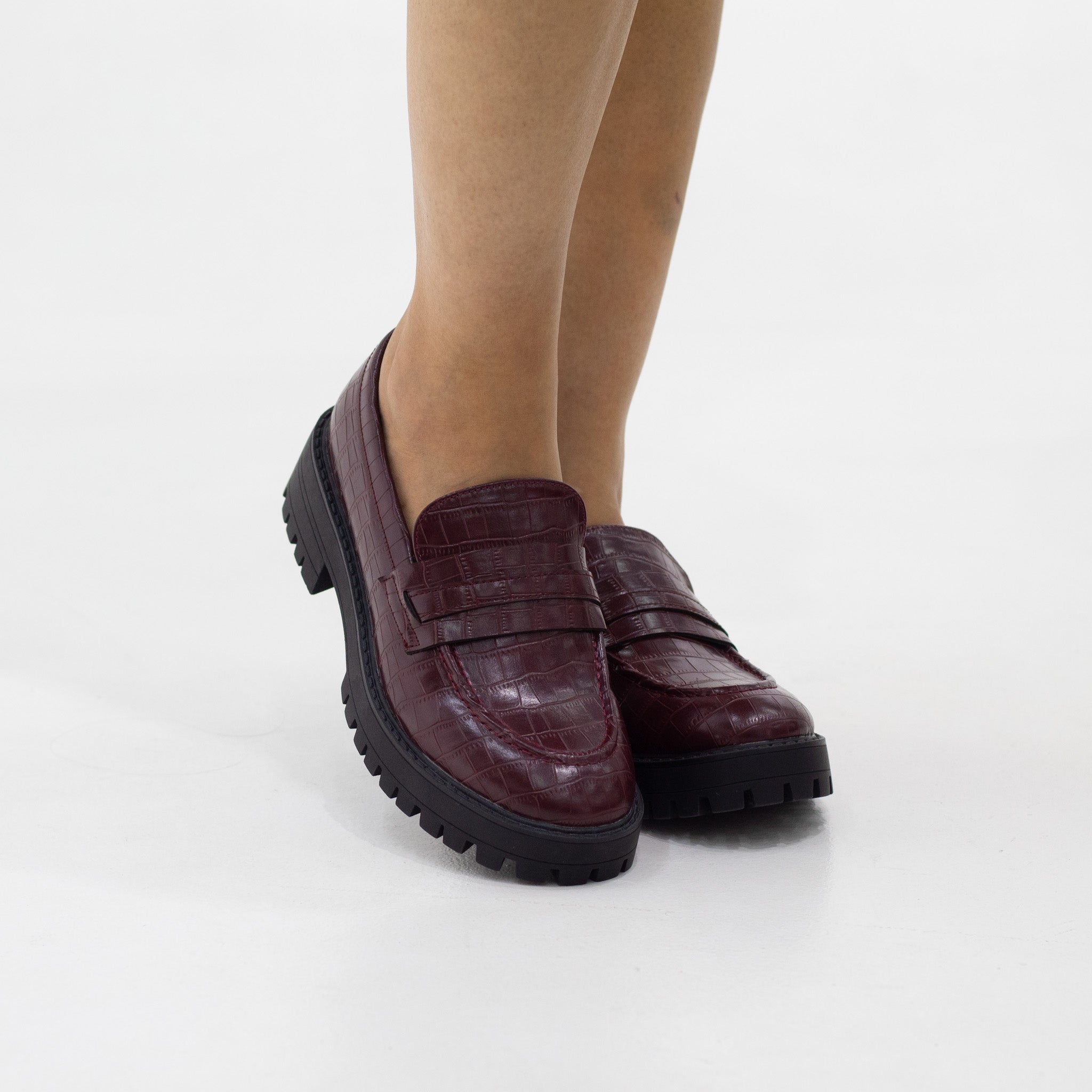 Dofa faux croc embellished leather loafers