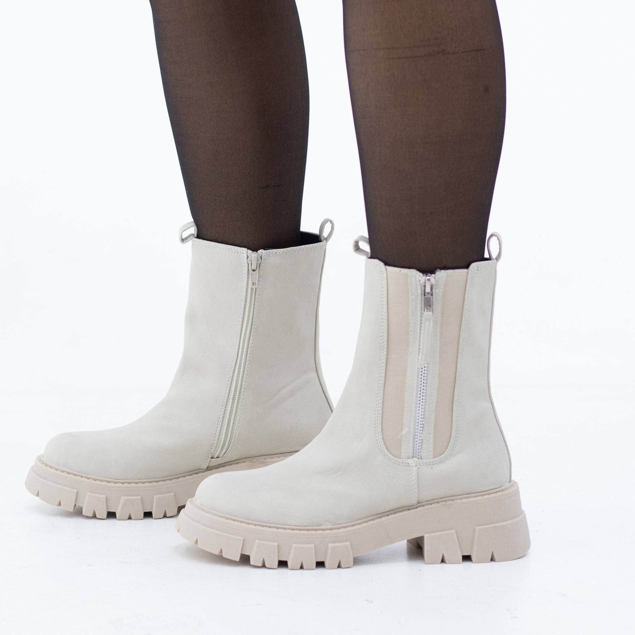 Leo chunky ankle boot city walk chelsea boot beige